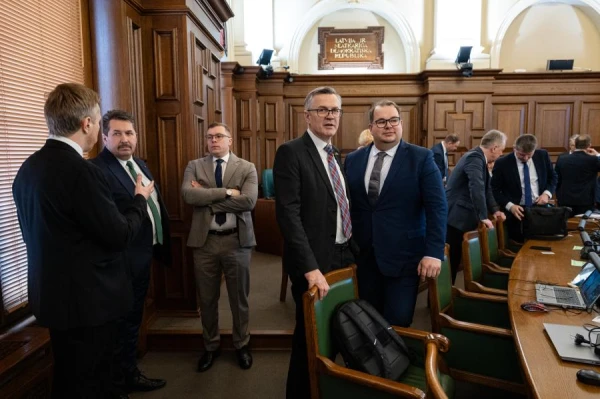 Petition Seeks to Reduce Latvia's Parliament to 70 Seats - News Directory 3
