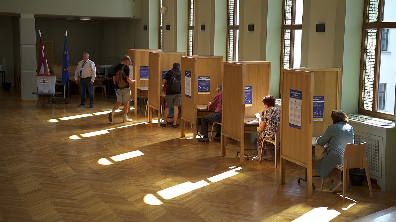 Voting ends in Latvia for European Parliament elections