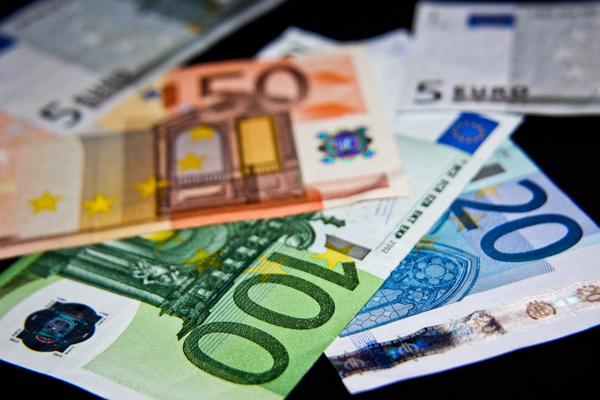 Latvian economy forecasts for 2024 see improvements