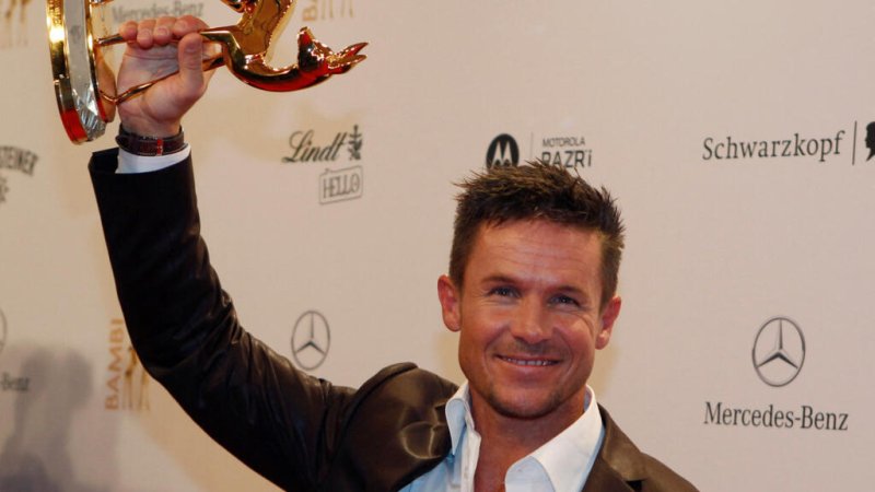 Austrian space diver Baumgartner dies in paragliding accident in Italy