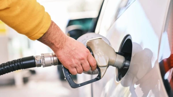 Why is gasoline and diesel fuel more expensive in Riga than in Vilnius ...