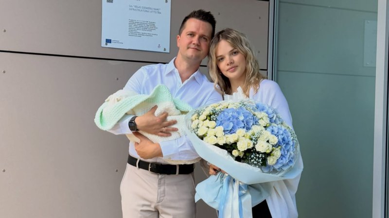 Deviņus mēnešus gaidīts, mūžīgi mīlēts.» Puzikovs dēlu beidzot pārved mājās