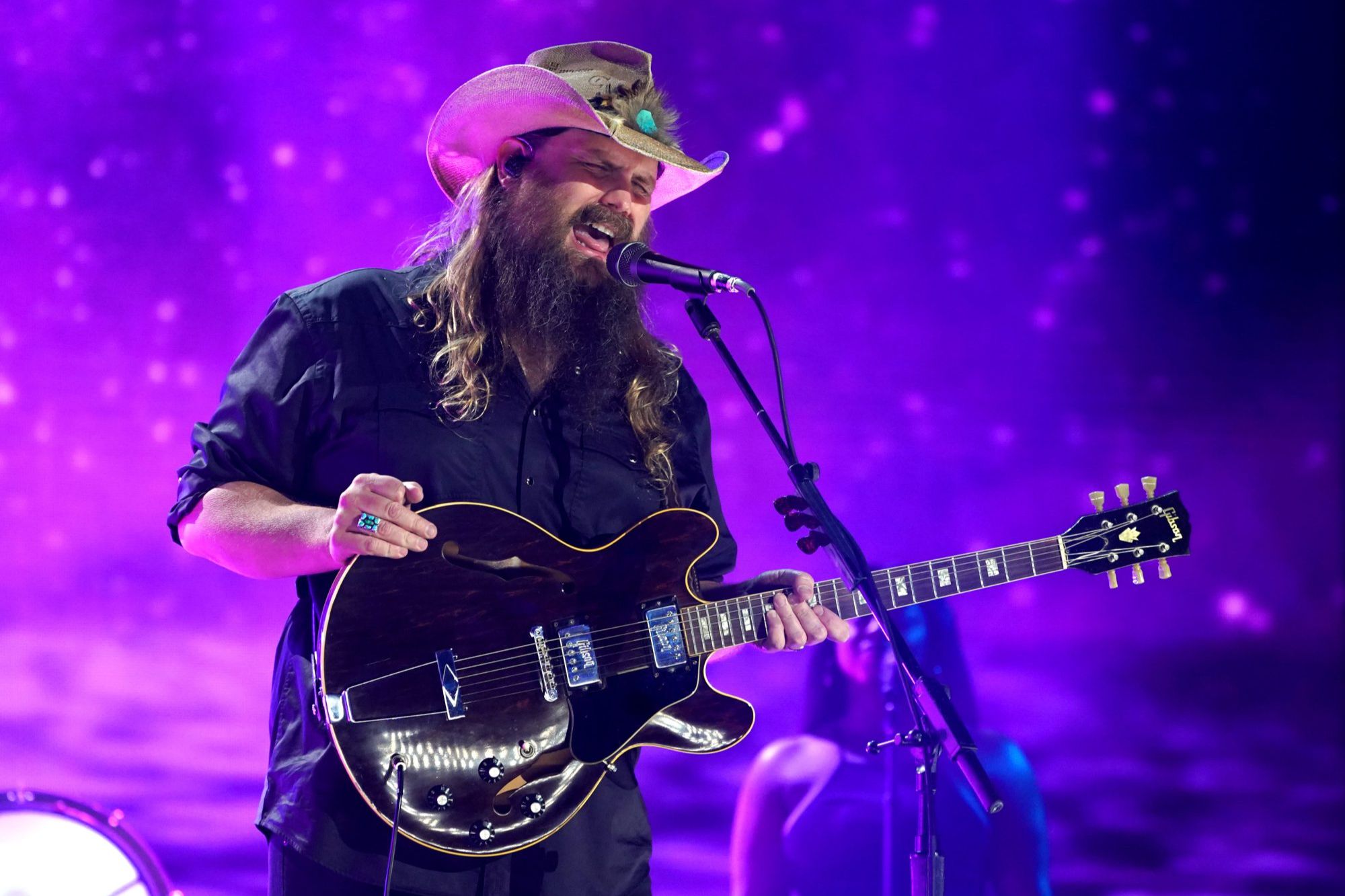 Chris Stapleton on getting sober without rehab: ‘I got into a drinking ...