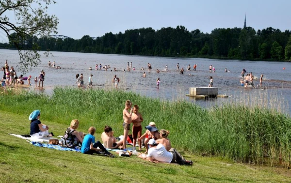 Water Temperature at Beaches Published