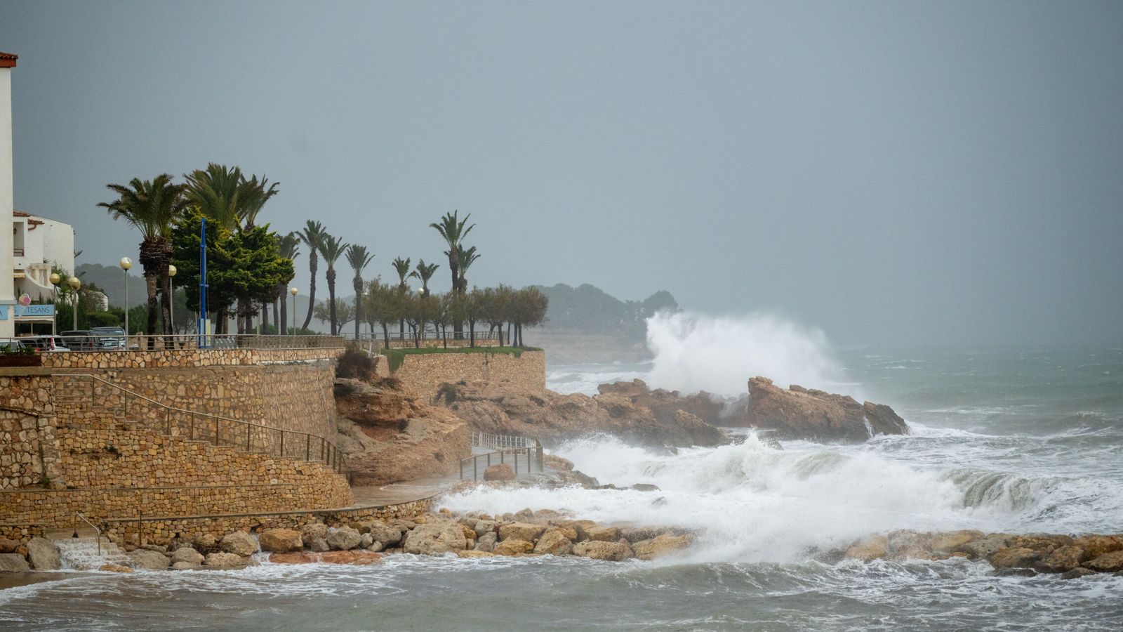 Un hombre de 54 años muere ahogado en una playa en Tarragona