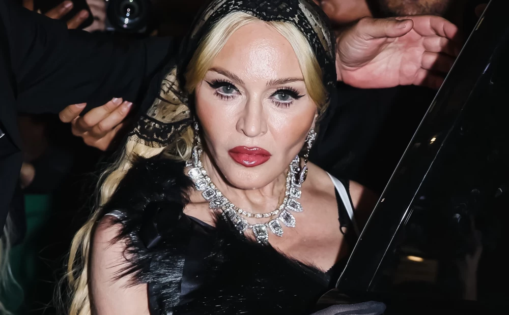 FOTO: lūk, kā izskatās Madonna īstajā dzīvē, nevis 